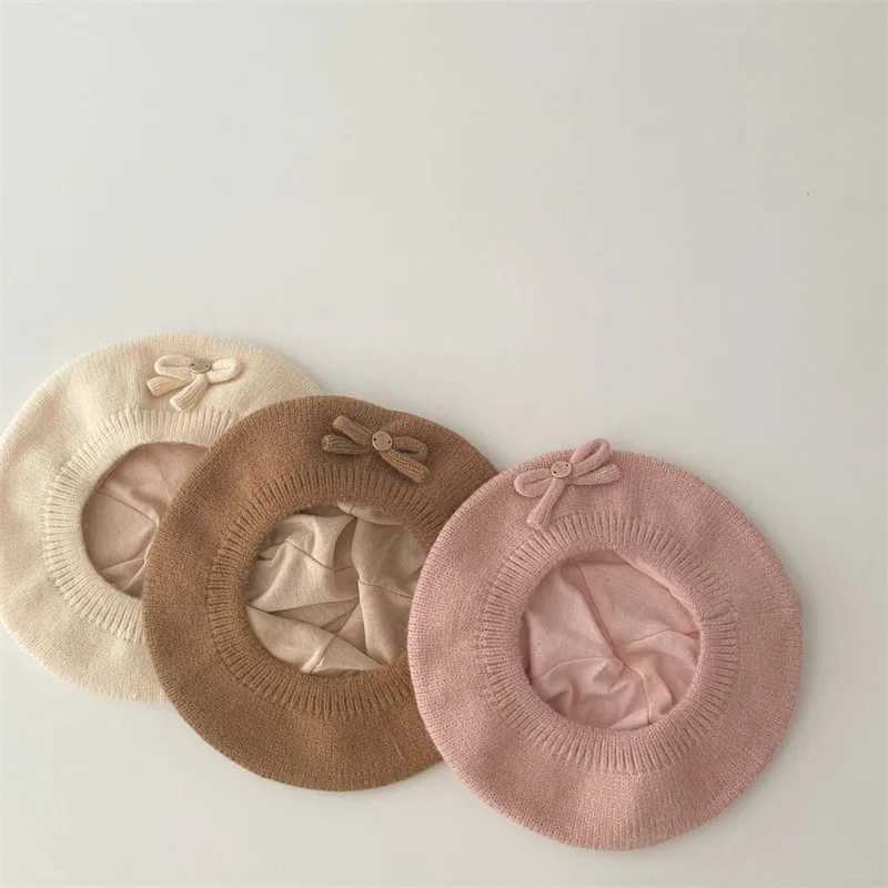Korean Children Beret Sweet Bow Girl Baby Knitted Hat 624M Kids Winter Warm Woolen Cap Artist Painter Cap Soild Color Beanies J251021