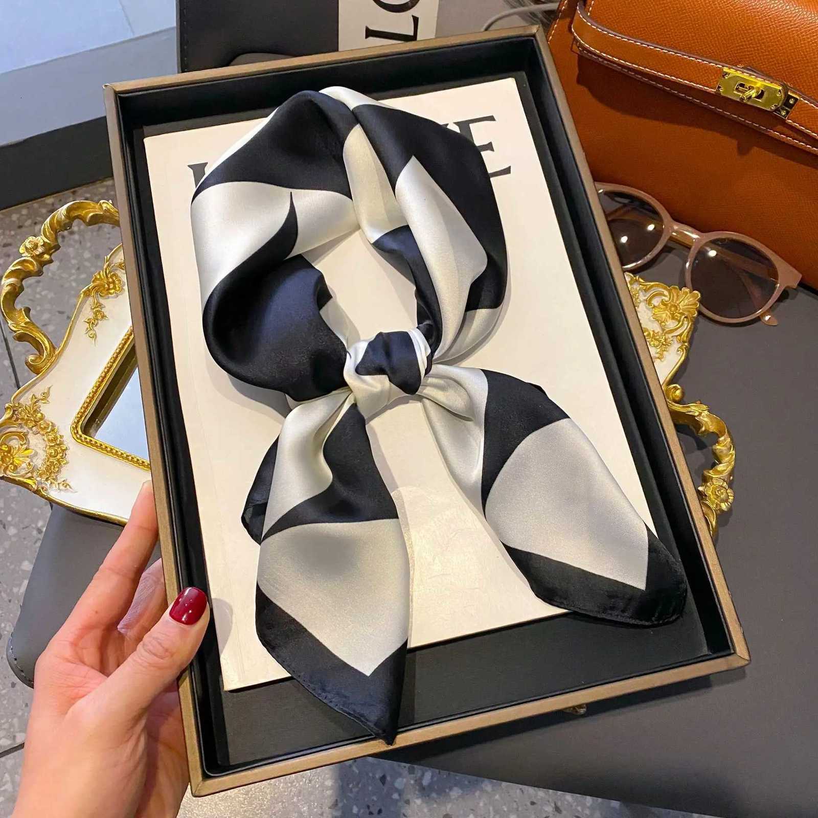 Neckerchi Fa Luxury Square Scarf for Wen Silk Feeling Shawl Satin Hijab Fashion Wraps Hair Bands Ribbon band BandannW251021