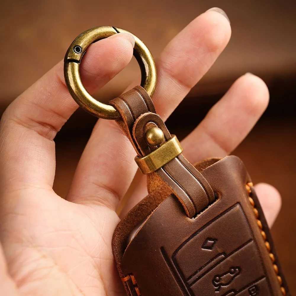 Retro Leather Car Keychain Mens Waist Hanging Keyring Key Chain Suitable for Car Keys with Keyhole Larger Than 1cm039in W251021
