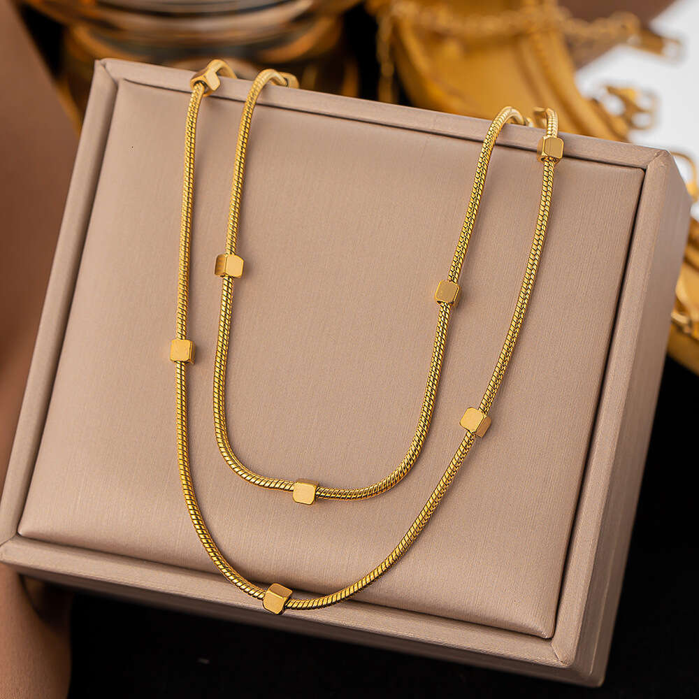 Designer Design Ins Niche Design Three-Color Woven Snake Bone Necklace Versatile Titanium Steel Collarbone Chain for Women