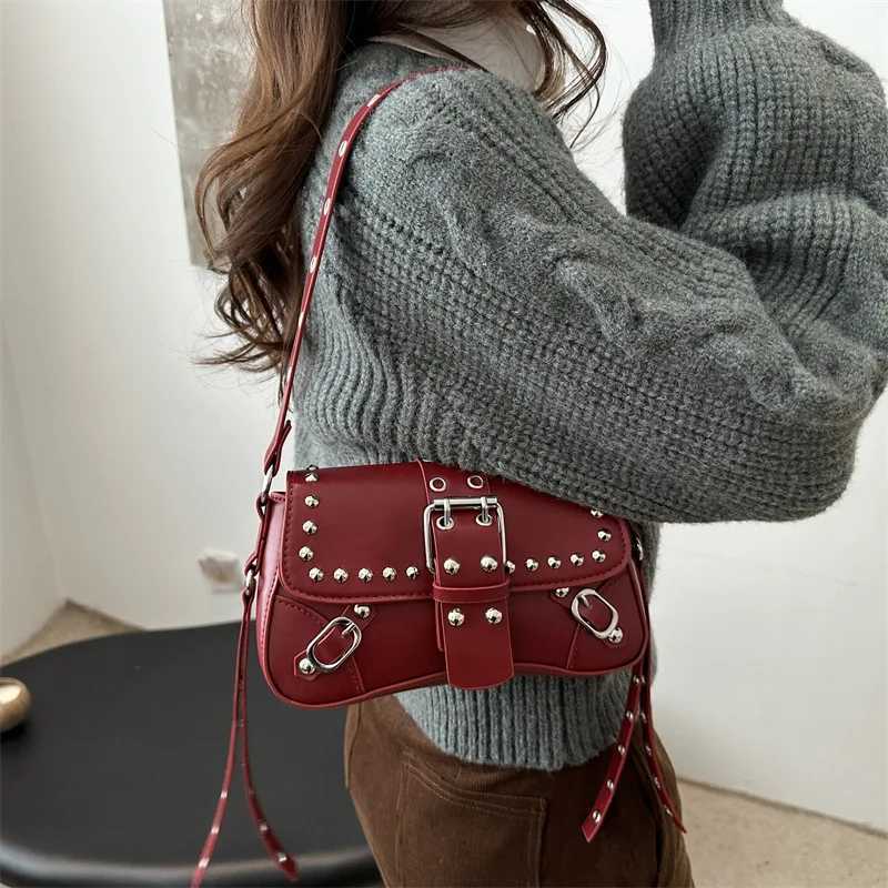 Shoulder Bag for Women Punk Style Purse PU Leather Rock Fashion Handbags with Rivet Small Trendy Armpit PurseXJ251021