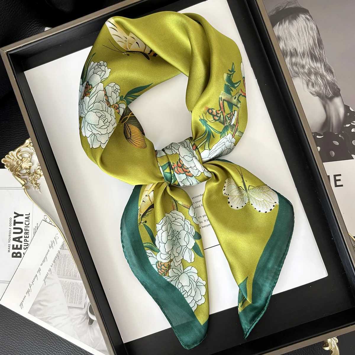 2025 New Luxury Brand 70X70CM Shawls Floral Stripe Print Scarf cloth Small Fashion Silk Scarves Band Foard HijabW251021