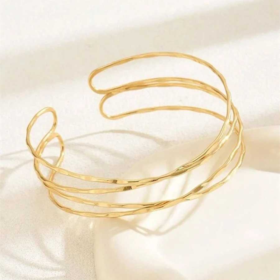 Obega Korean Multilayer Gold Color Cuff Bracelet For Women Punk Style Metal Bracelet Minist Design Ins Daily Wear Party Jewelry J251021