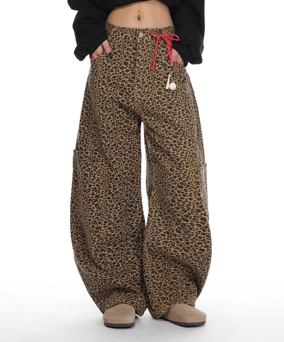 2025 vintage leopard print designer printed large pocket curved knife jeans wide leg pants loose fit autumn and winter new fashion casual women's