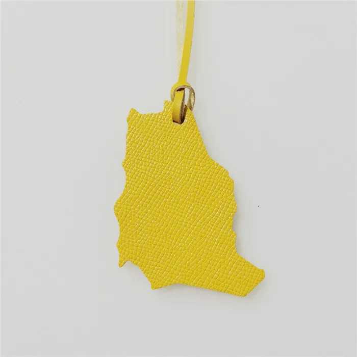 Genuine Saudi Arabia National Map Leather Keychain Ladies Women Bags Backpack Pendant Charm W251021