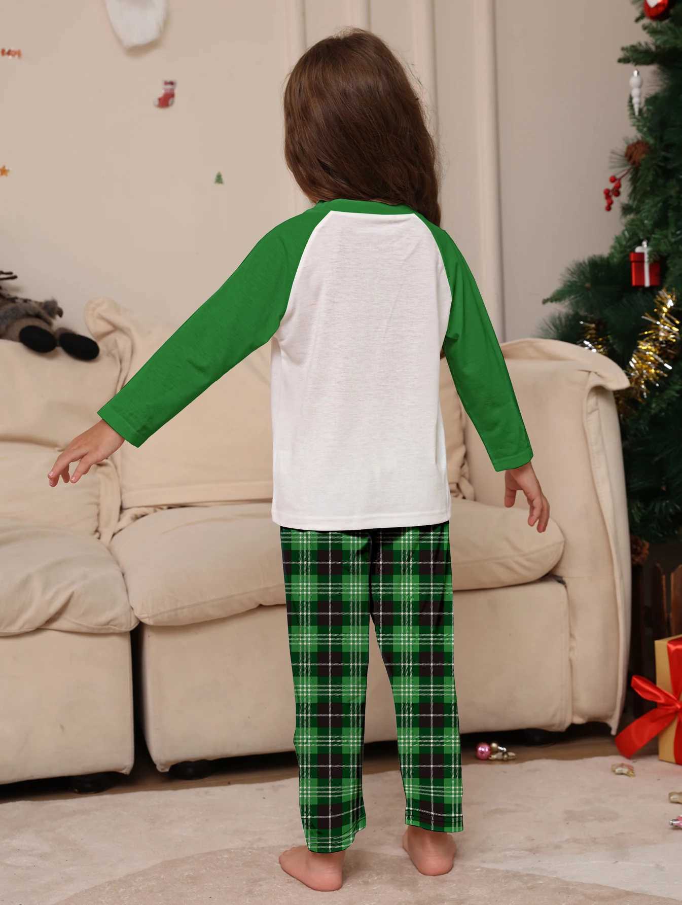 Parent Child Christmas Pajamas Set White Green Plaid Dinosaur Merry Christmas Prints L251021LW8B