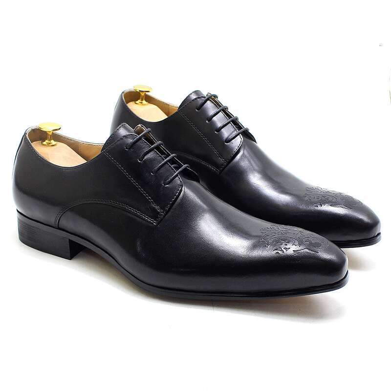 Business Casual Formal Derby Genuine Fashion Carved Pointed Leather Shoes Men Shoe