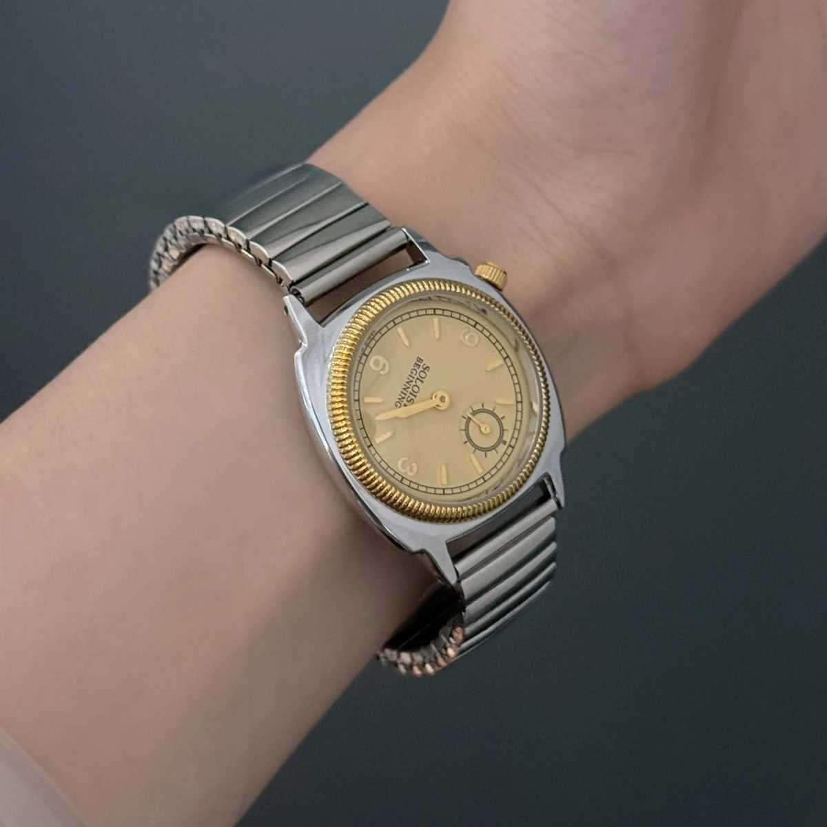 Vintage spring str womens independent second dial retro light luxury fashion niche quartz Telescopic strXJ251021