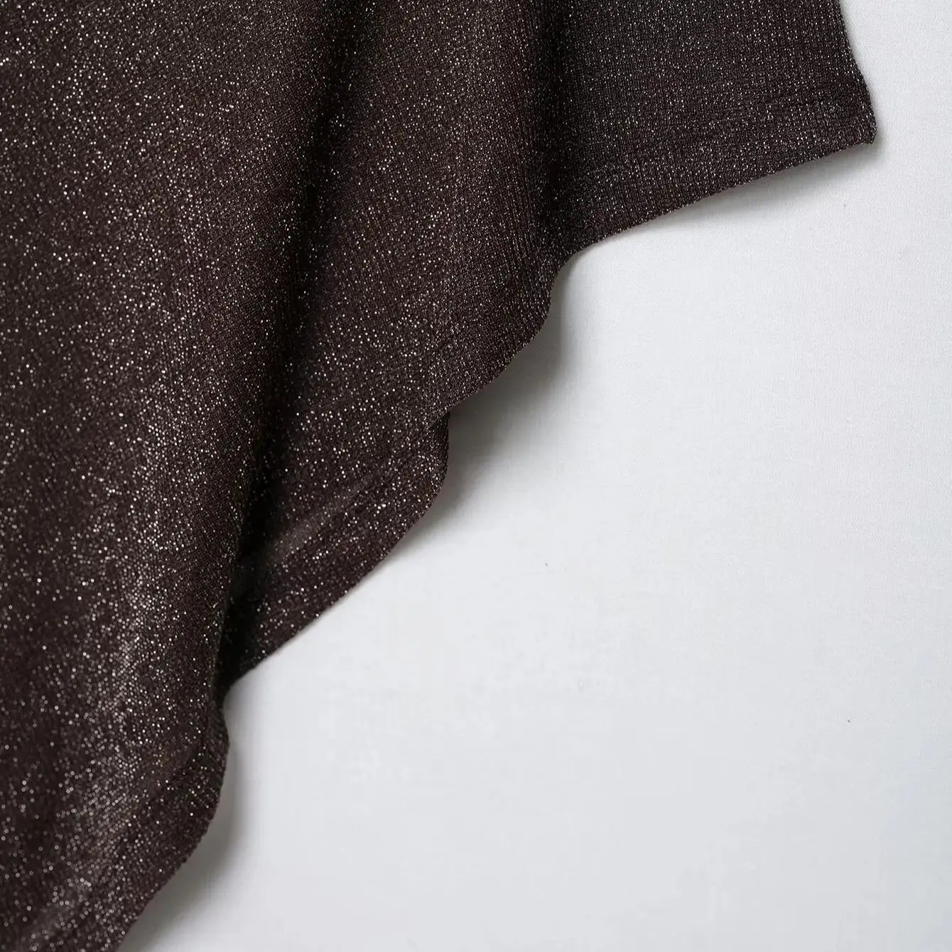 Vintage Brown Shawl Women Outfit Asymmetrical Cold Shoulder Top Cloak Coat Elegant Woman Outfits 251021