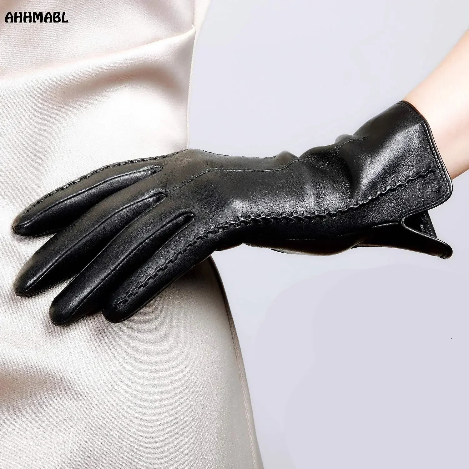 High Quality Elegant Women Leather Gloves Genuine Lambskin Leather Autumn Spring Winter Thermal Trendy Female Glove G564 251020