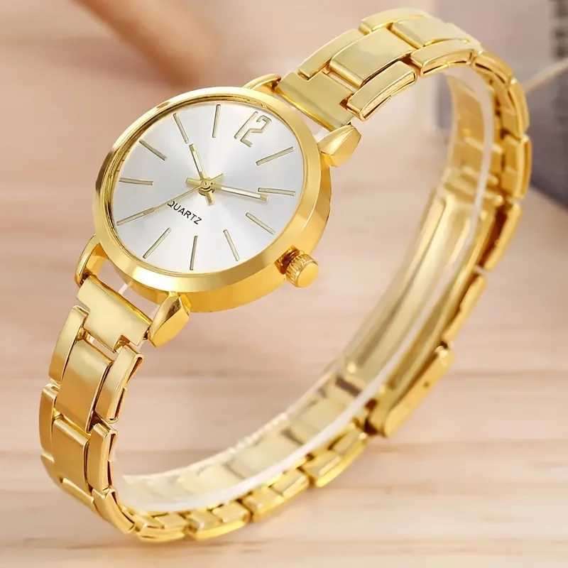 2pcs Set Luxury Women Simple Dial Hollow Str Fashion Gold Bracelet Quartz Wrist Student Ladies es Reloj MujerXJ251021