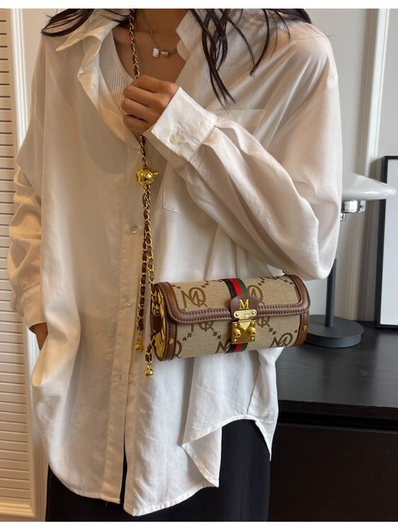 Luxury Brand Designer Bag High-End Stylish Small Bag 2024 New Fashion Versatile Chain Crossbody Bag Niche Texture Shoulder Cylinder Bag