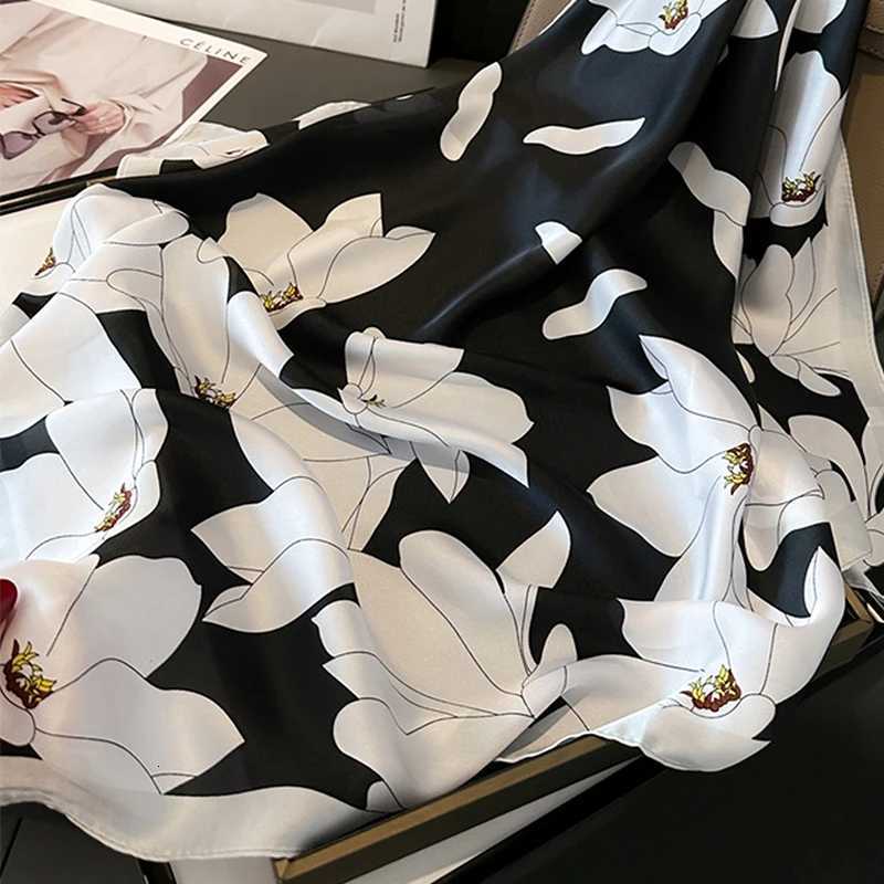 Neckerchi Fa Luxury Square Scarf for Wen Silk Feeling Shawl Satin Hijab Fashion Wraps Hair Bands Ribbon band BandannW251021