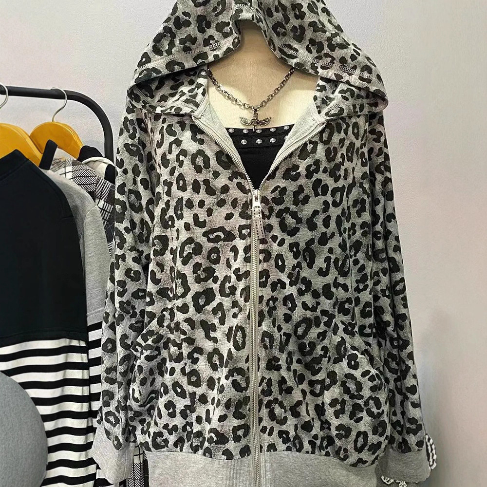 2025 American retro spicy leopard print hooded sweatshirt retro women's new autumn and winter zipper jacket designer luxury hooded sweatshirt