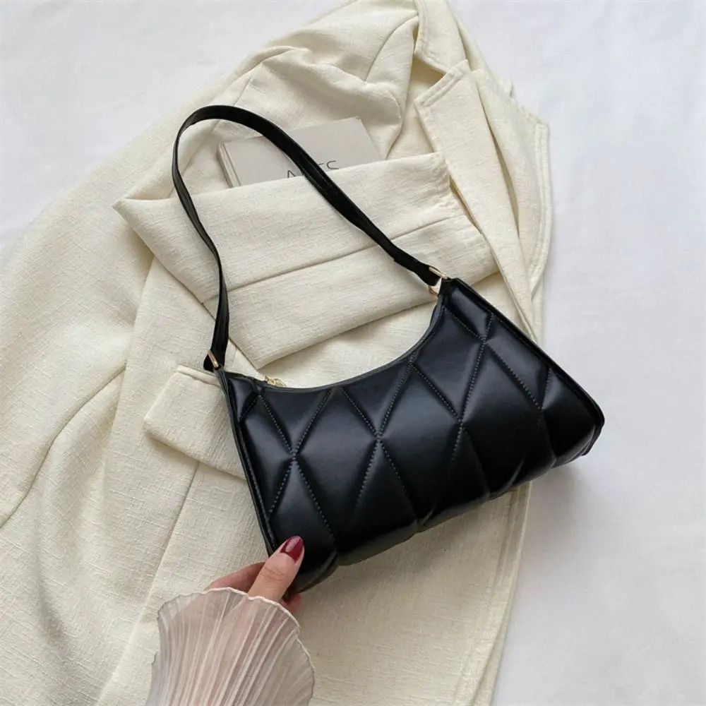 Fashion Rhombus Female Hobos Handbag Simple Retro Pu Shoulder Bag Solid Color Trendy Commuting Underarm Bag Travel 251015