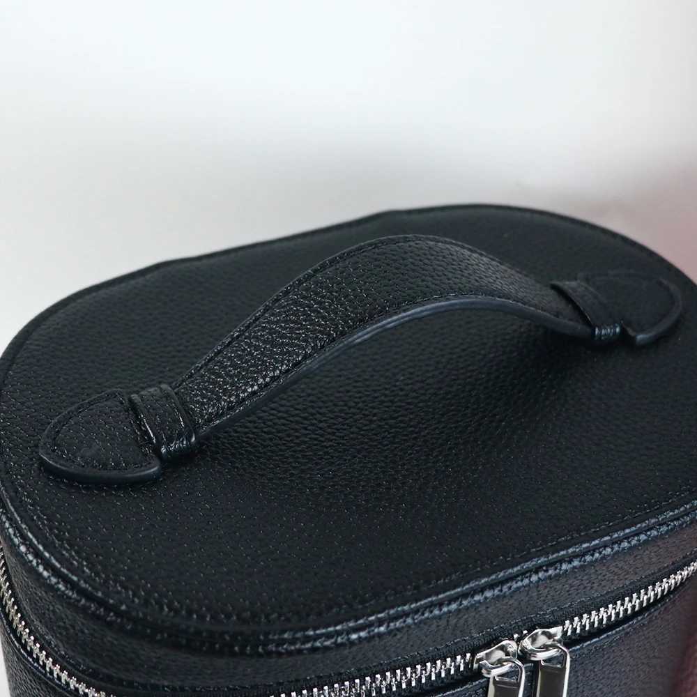 Largecapacity PU leather cosmetic box with internal storage box customizable names and letters travel portable cosmetic bagW251021