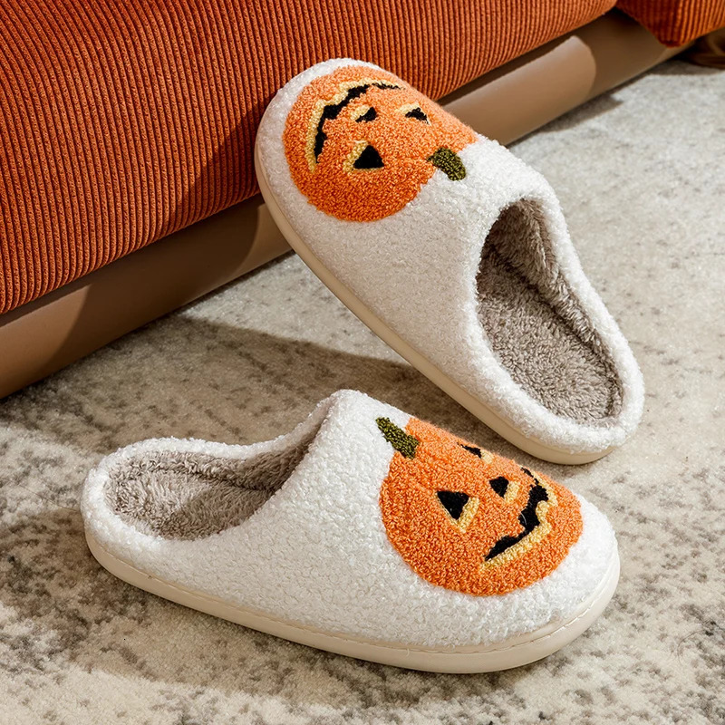 Classics Pumpkin Halloween Womens Slippers Winter Indoor Cartoon Comfort Home Bedroom Soft Causal Flat Plush Shoes for Gift 251021