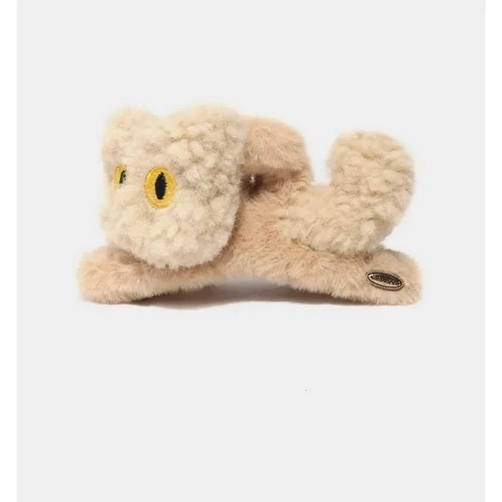 1pc multicolor womens and girls autumn and winter plush threedimensional cat large size cute clip shark clip hair clawW254021