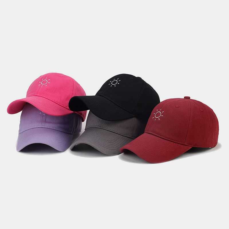 New Soft Top Curved Brim Baseball Cap Slimming Women Trendy Simple Sun Embroidery Baseball Cap Men Fashion Couple Hat H251020