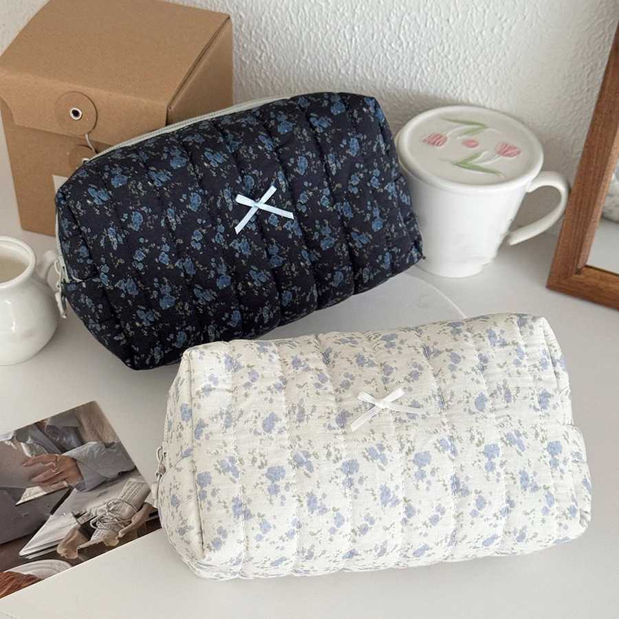 Storage Organizer Floral Puffy Quilted Makeup Bag Printed Cosmetic Pouch Large Travel Cosmetic Bag Make up AestheticW251021