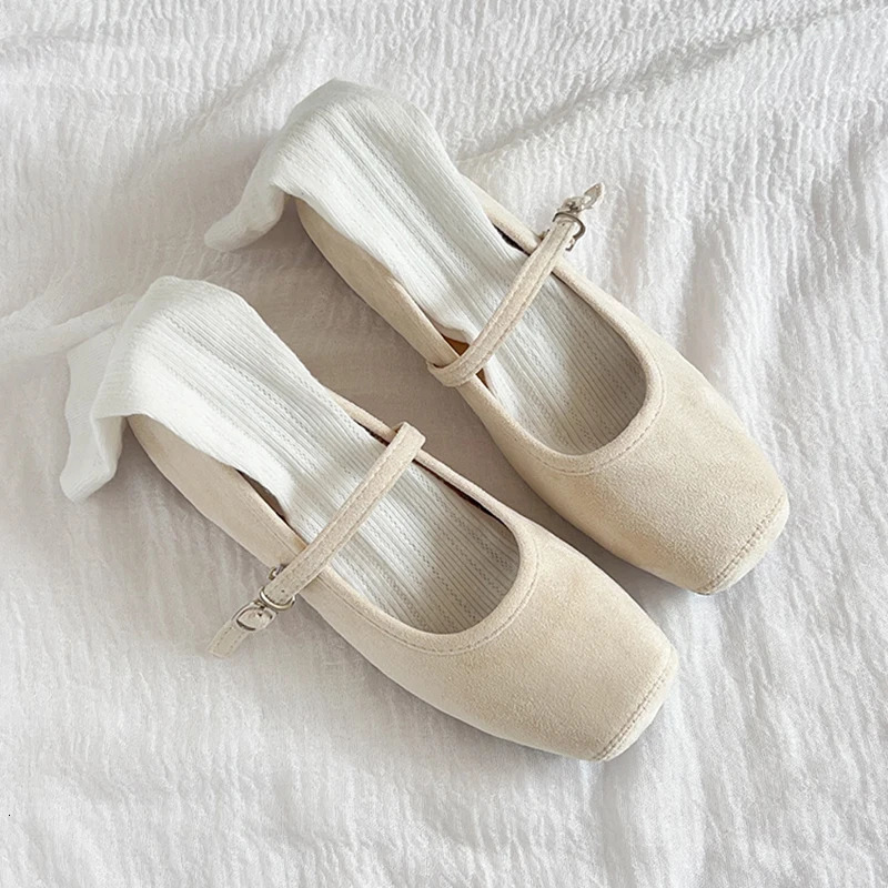 2025 Women Flat Fashion Velvet Ladies Eelgangt Mary Jane Shoes Square Toe Shallow Slip On Ballerinas Shoes Soft Ballet 251021