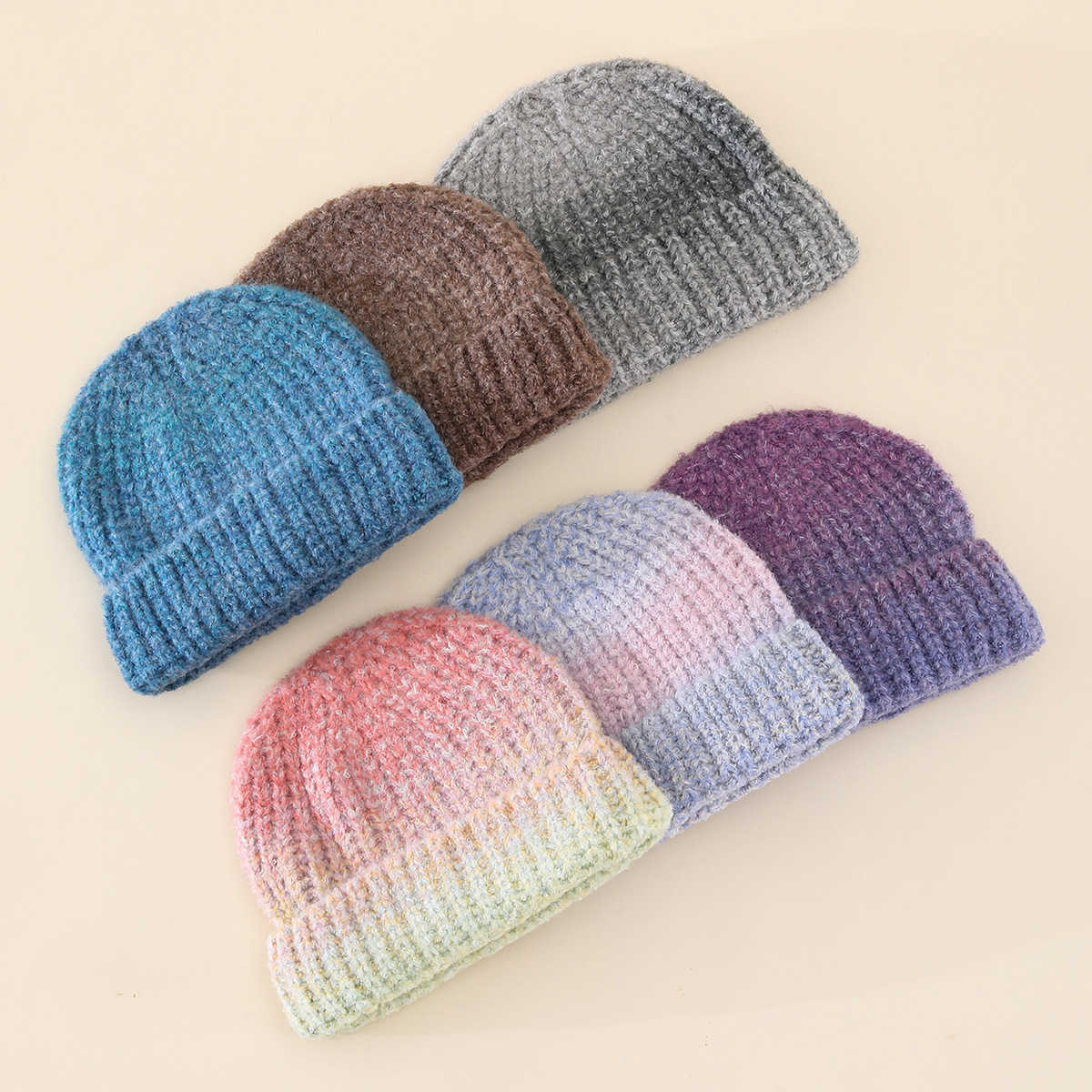 New Style Knitted Hat Gradient Rainbow Knitted Hat Winter Warm Casual Fashion Rolled Edge Wool Hat H251020