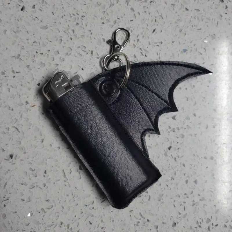 Bat Holder Lighter Case Keychain PU Leather Wing Design Punk Style Pendant Accessories Lighter Protective Leather Case W251021
