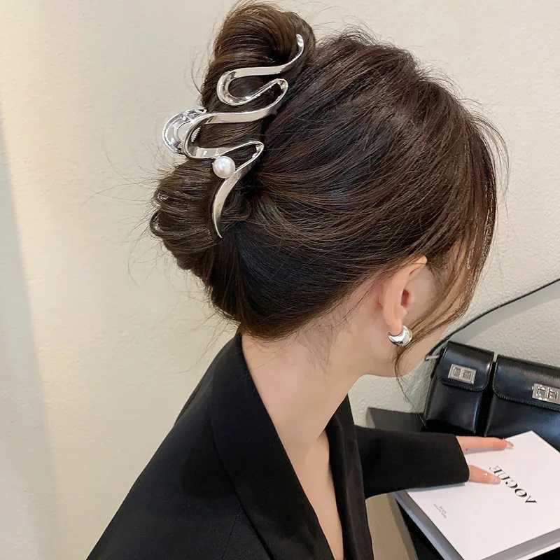 2023 Vintage Geometric Hair Clip Barrette Crab Korea Large Hair Claws Hairpins Hairgrip Headwear For Women Girl Hair AccessoriesW254021