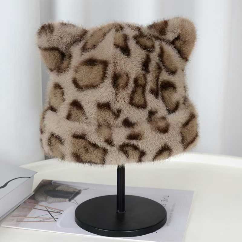 2025 Leopard Print Plush Fisherman Hat Hat for Women Autumn Winter Hat Warm Ear Protection Imitation Mink H251020