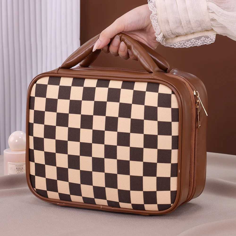 Large Capacity PU Grid Melody Womens Cosmetic Storage Box Portable Travel Makeup Bag Highend Feel Multicompartment Wash BagW251021