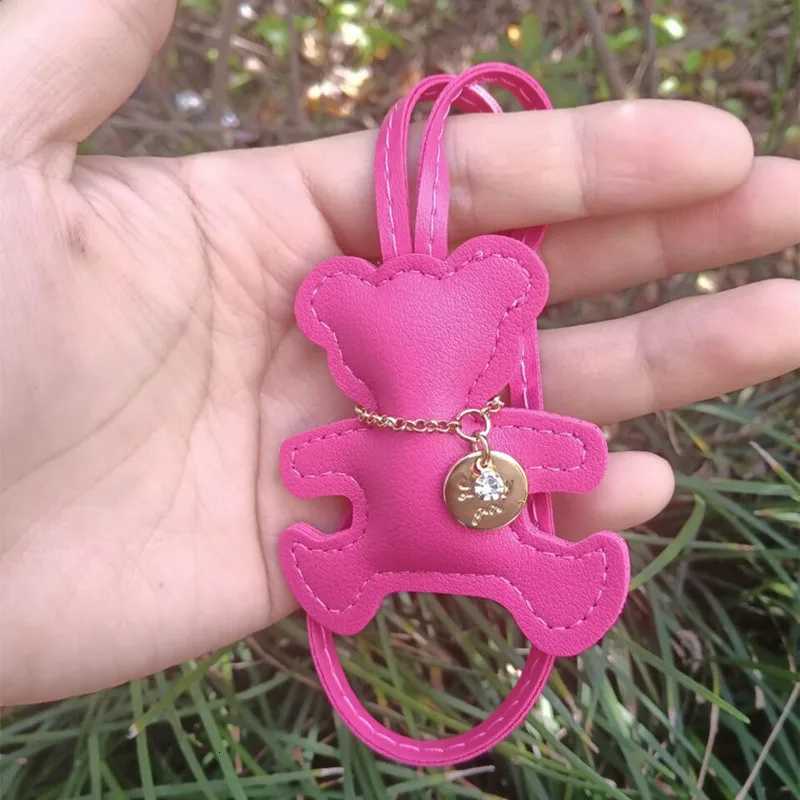 12 Colors Cute Bears Keychains Women PU Leather Hanger Pendant Decoration For Bag Car Keyring Accessories Gifts W251021