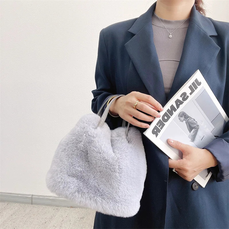 Winter Faux Fur Plush Tote Bag Fashion Large Capacity Bucket Handbag Shoulder Bag For Women Gray Pink White Daily Shopping Bag 251021