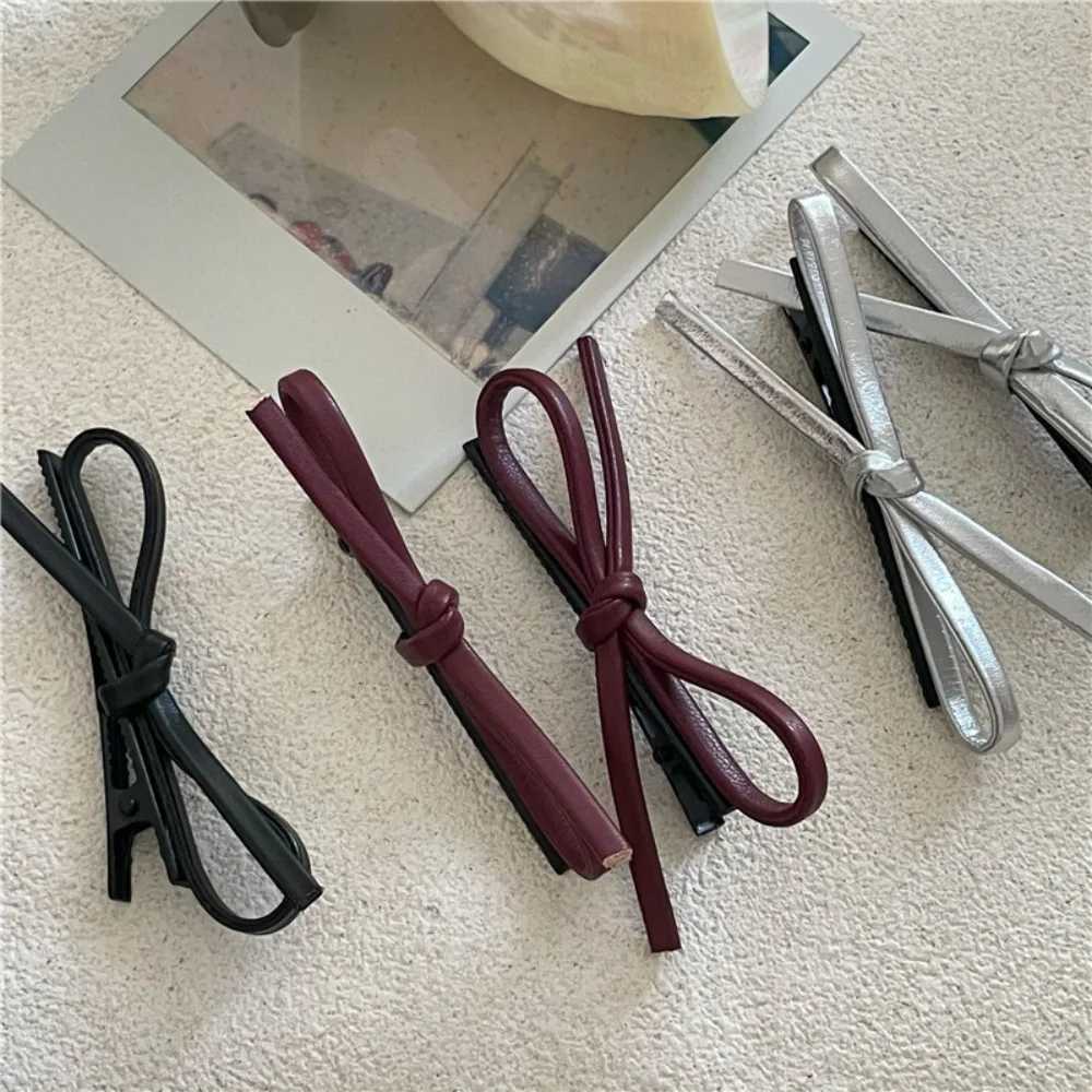 2PCS PU Leather Bow Hairpin Hair Clip Fashion Design Personality Delicate Korea Sweet Cool y2k Girls Bobby Pin Hair AccessoriesW254021
