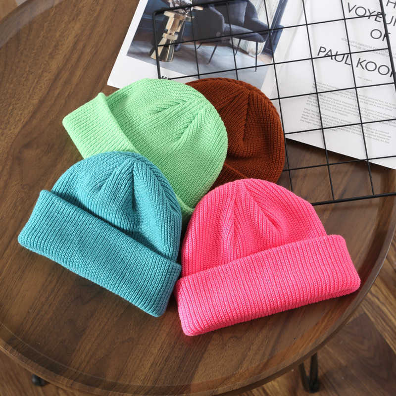 Womens Autumn and Winter Solid Color Light Plate Crimped Knitted Hat Outdoor Leisure Cold Proof and Warm Wool Hat H251020