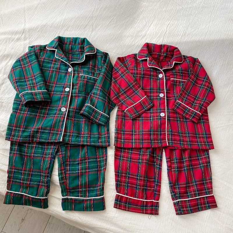Autumn Family Matching Childrens Pajama Set Green Red Plaid Long Sleeve Top and Pants Sibling Christmas Style Sleepwear H0353 L2510212AXX
