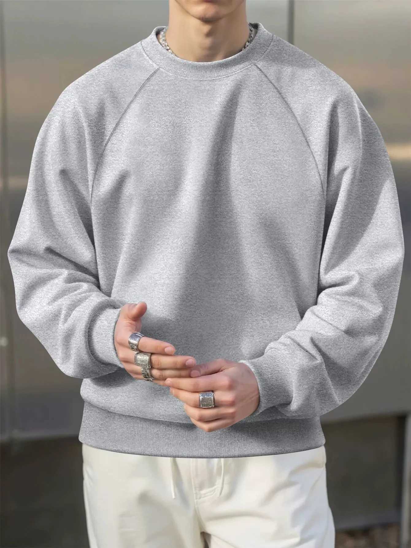 Spring and autumn mens roundneck pullover sweater with added insulation and thickness 250g loose fit large size with shou W251021