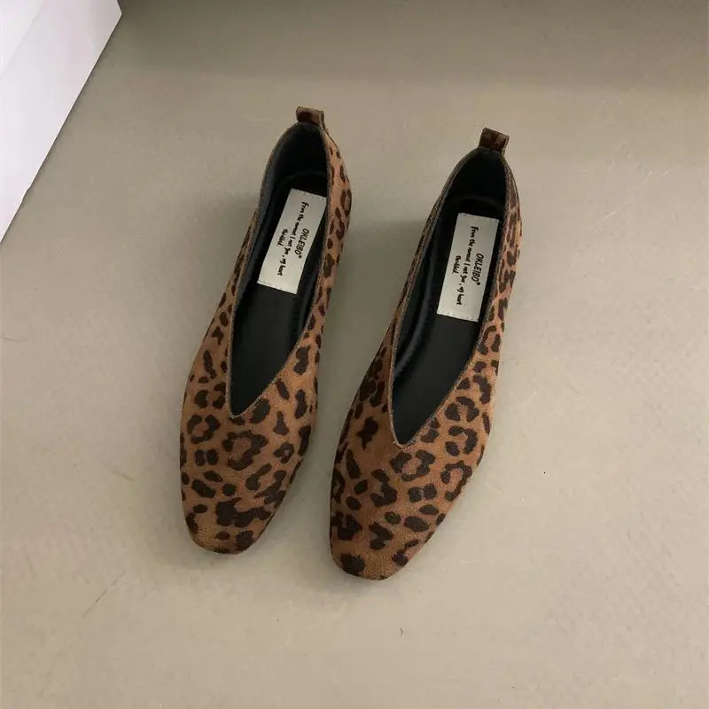 Bailamos Fashion Leopard print Flats Women Slides Casual Soft Female Slip On Flats Ladies Shallow Shoes Mujer 251021