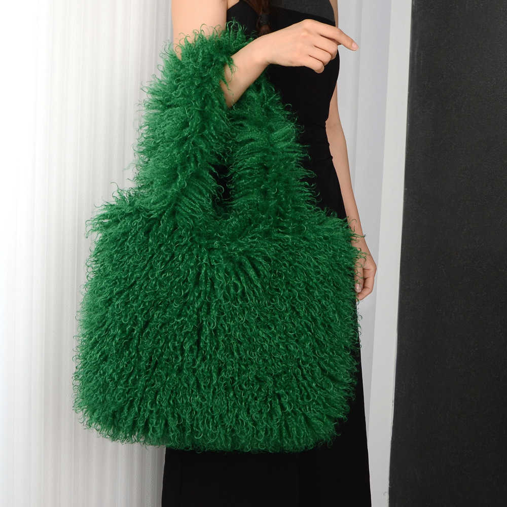 Faux Fur Beach Wool Velvet Bag Faux Shoulder Large Capacity Tote Bag for Women Light Luxury