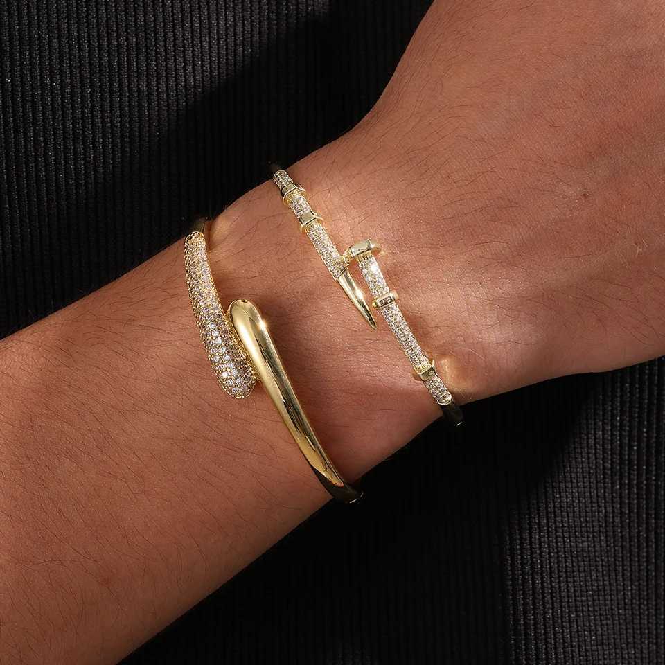 Yupsk New Niche Design Microintact Zircon Water Drop Open Bracelet for Women 18K Gold Plated Wedding Party Jewelry J251021