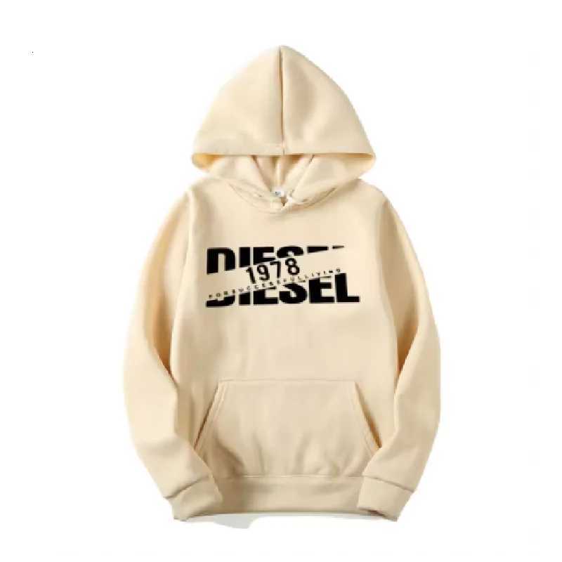 Mens hooded sweatshirt for autumn and winter warm and windproof comfortable long sleeved top jogging hooded sweatshirt W251021