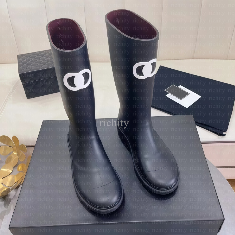 Top Rain boots Designer boots brand Women Heel Thicks Sole Ankle over the knee Womens Rubber Boot Rainboots green bright black shoes luxury boots 35-42