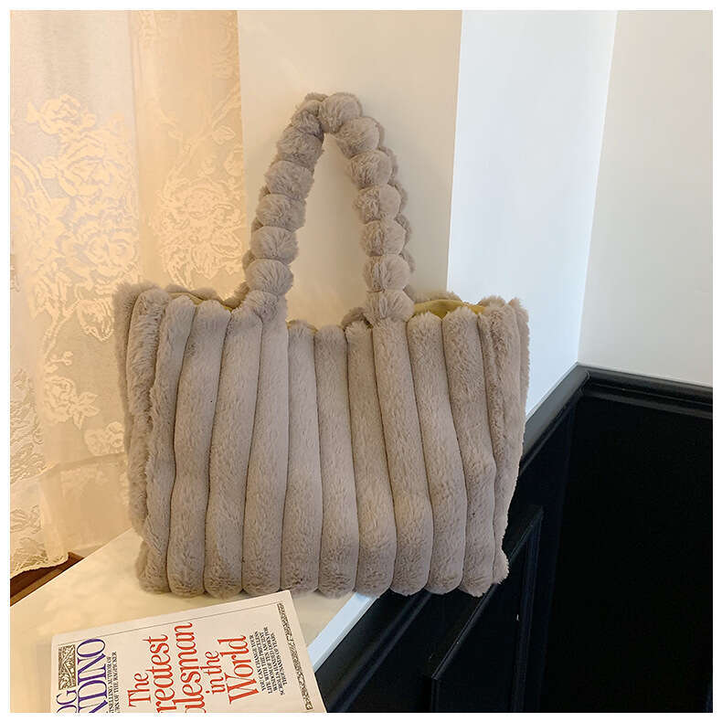 INS Autumn Winter New Plush Fashion Versatile Large Capacity Tote Handbag Shoulder Women's Bag