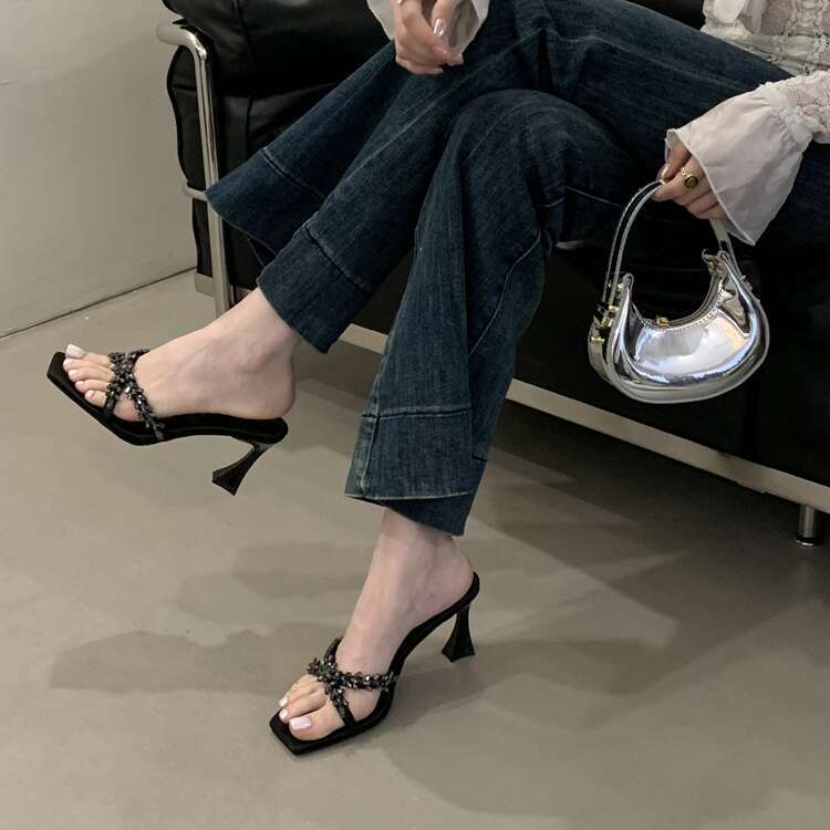 2025 Runway Style High Heels Mature Rhinestone Satin Open-Toe Sandals Designer Shoe Fashion Square-Toe Women's Slippers