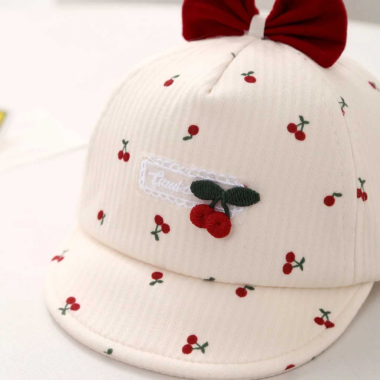 Princess Baby Girl Baby Hat Sweet Bow Baby Boys Girls Ear Protection Cap Beanies Soft Newborn Fetal Hat J251021