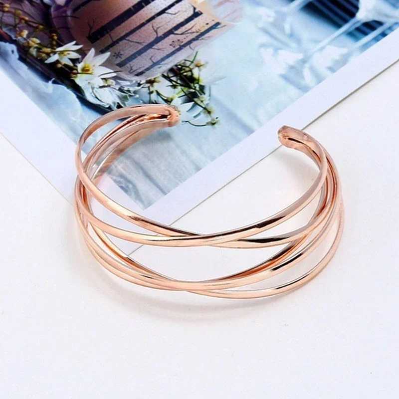 Punk Hollow Alloy Bangles For Women Gold Silver Color Cuff Bracelet Open Adjustable 2024 Fashion Jewelry New J251021