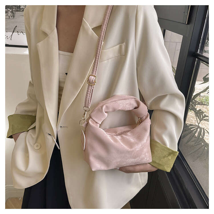 Chinese National Style Female Niche Design fashion Puff Women's 2025 New Shoulder Crossbody Bag