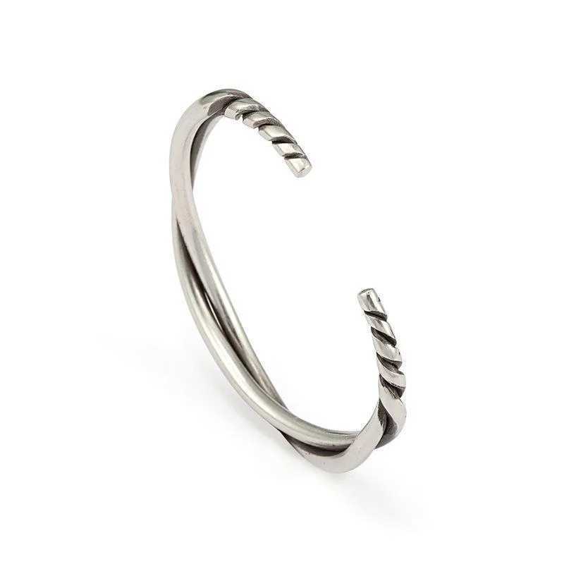 Retro SilverPlated Geometric Twisted Totem Feather Bracelet Punk Trend Cuff Bracelet Casual Sports Jewelry Gift for Men J251021