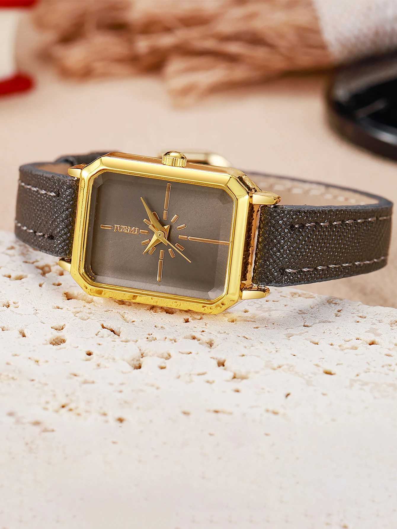 Small fashion ladies quartz suitable for Christmas Halloween holiday giftXJ251021