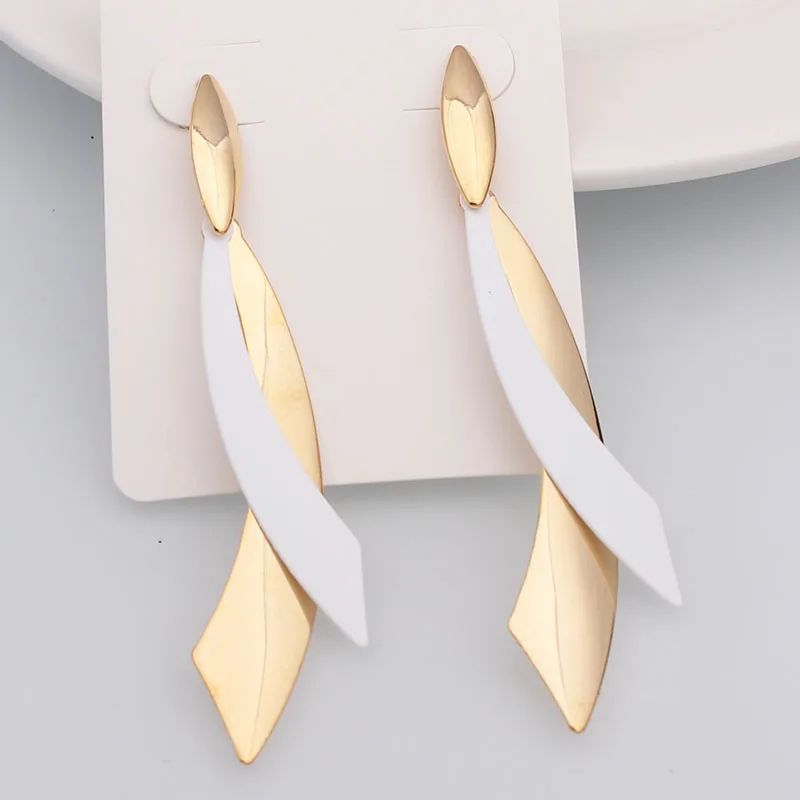 White Color Hanging Earrings for Women Fashion Long minimalist temperament Women's earrings S925 sterling silver earrings Designer earrings