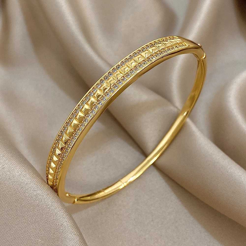 Vintage Zircon Geometric Square Cuff Bracelets for Women Fashion Gold Plated Copper Stacking Bangle Bracelet Jewelry Gifts J251021